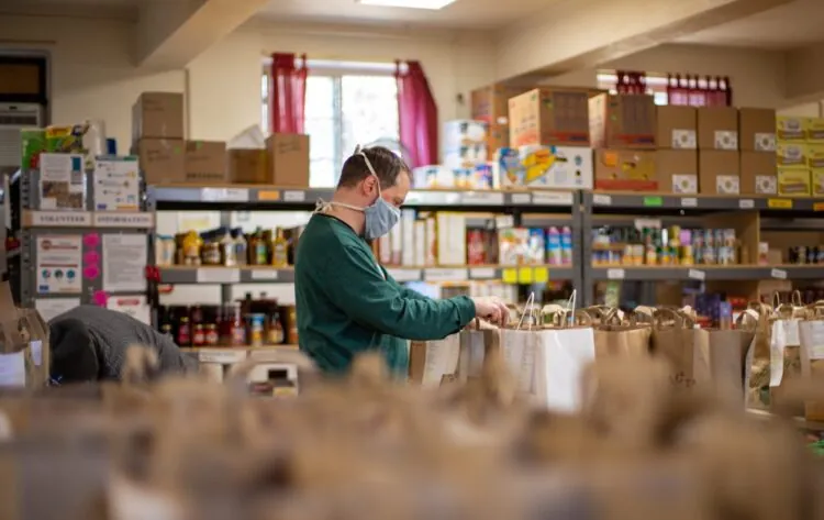 Data analysis shows 1 in 4 London households will be in poverty by April